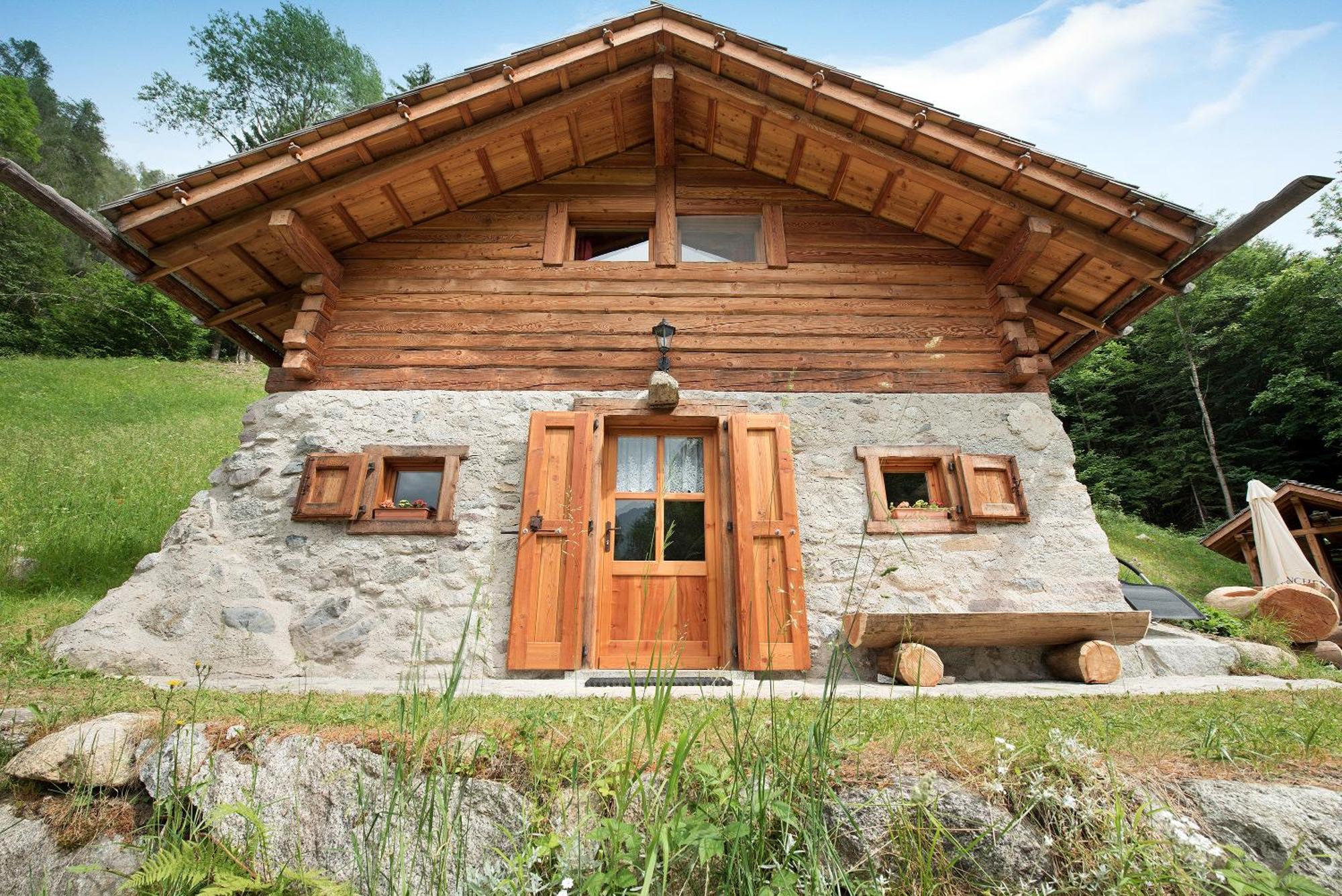 Chalet Bio Wild Bocenago エクステリア 写真